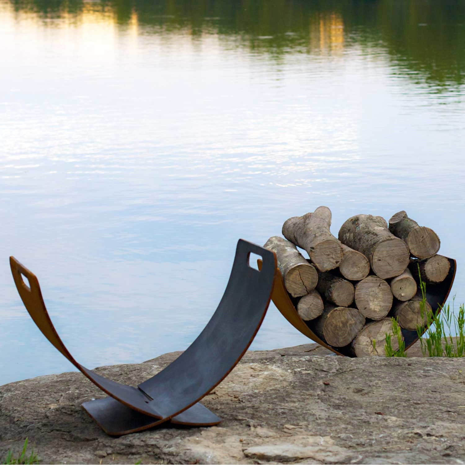 Solo Stove Bonfire Skypatio Portable Firewood Holder - Handheld Wrought ...